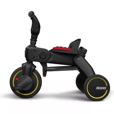 Трёхколёсный велосипед Doona Liki Trike S1 красный